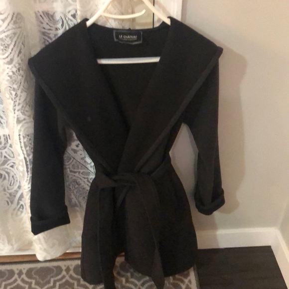 Le château Coat for woman - Picture 1 of 3